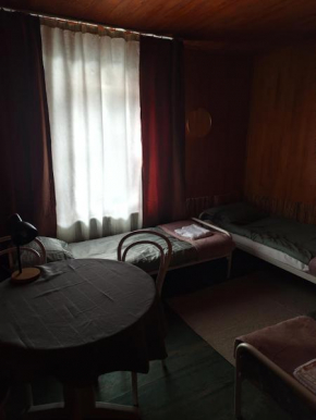 Zloty Rog, Miedzygorze
